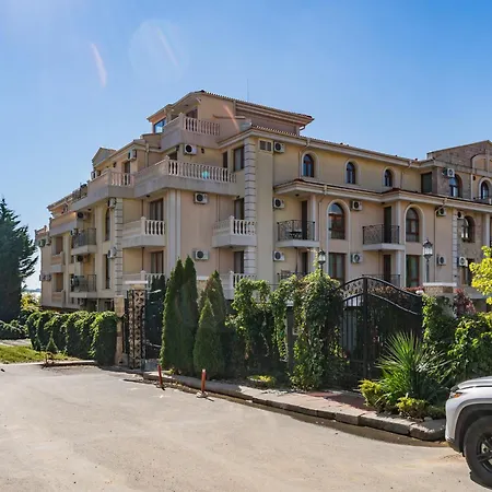 Royal Bay - * Sveti Vlas