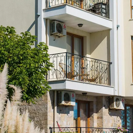 Royal Bay - Apartment Sweti Wlas