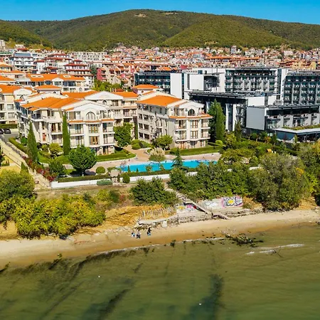 Royal Bay -