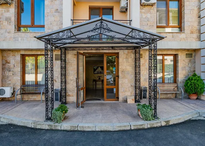 Apartamento Royal Bay - *